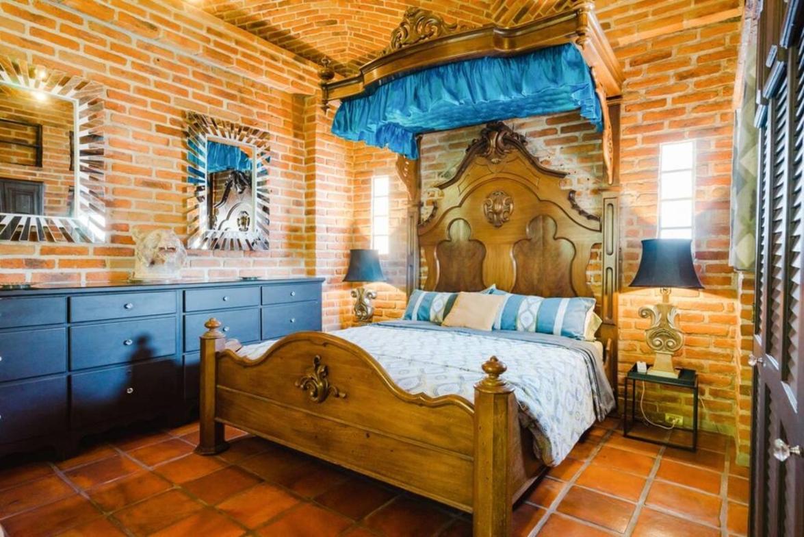 Enjoy Ac In The Queen'S Suite At Inn Ajijic Exterior photo
